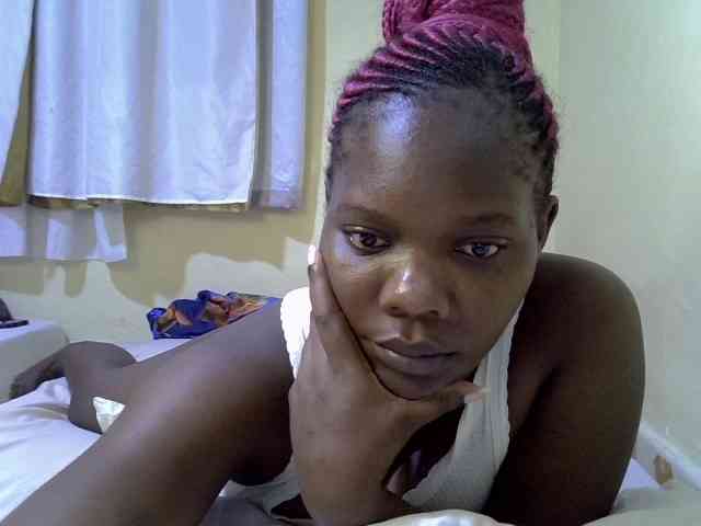Sweet-Tiffany webcam
