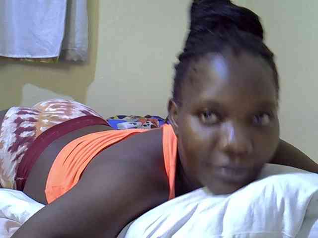 Sweet-Tiffany webcam