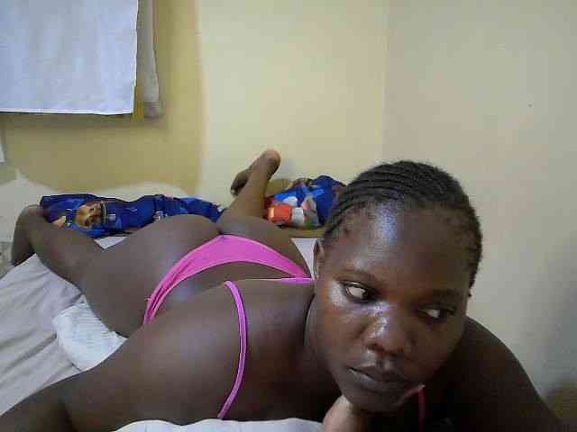 Sweet-Tiffany webcam