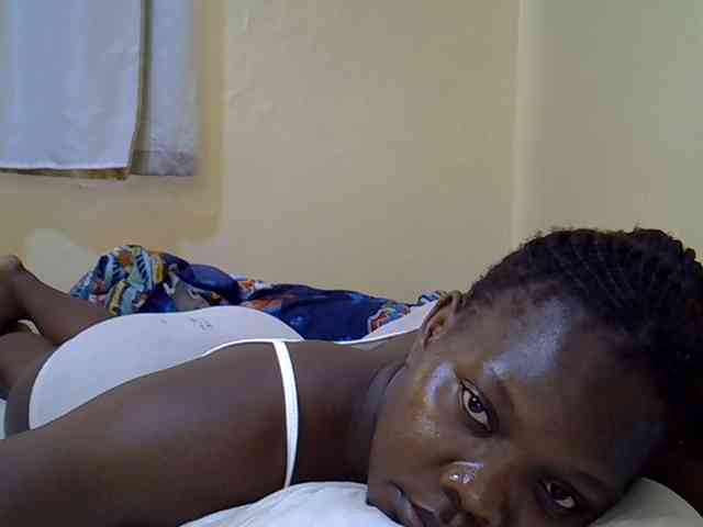 Sweet-Tiffany webcam