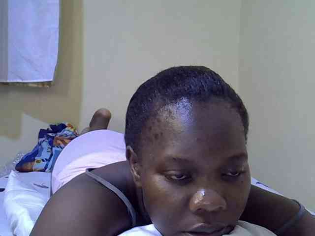Sweet-Tiffany webcam