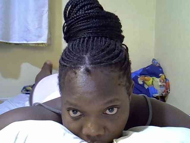 Sweet-Tiffany webcam