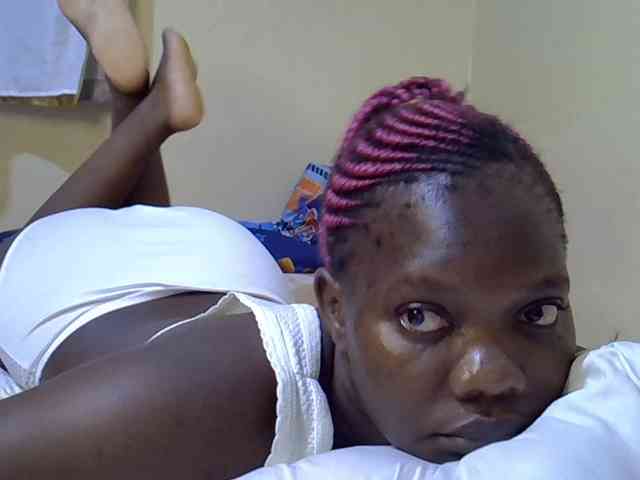 Sweet-Tiffany webcam