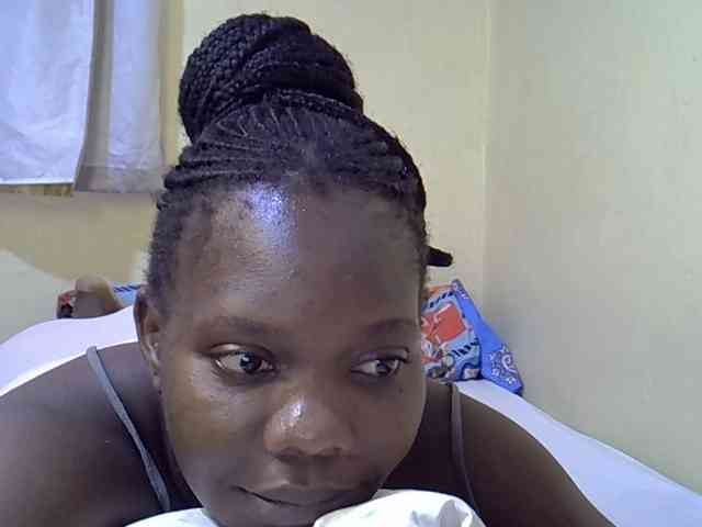 Sweet-Tiffany webcam