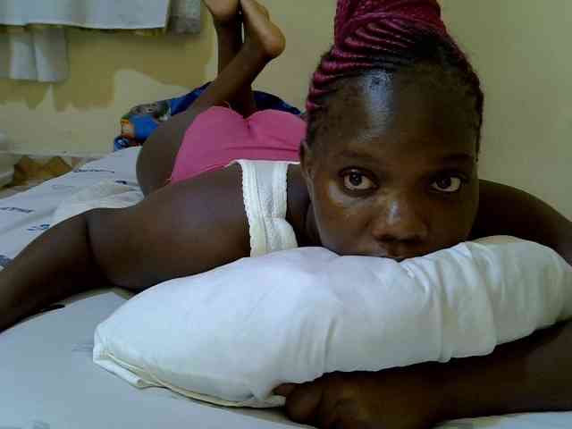 Sweet-Tiffany webcam