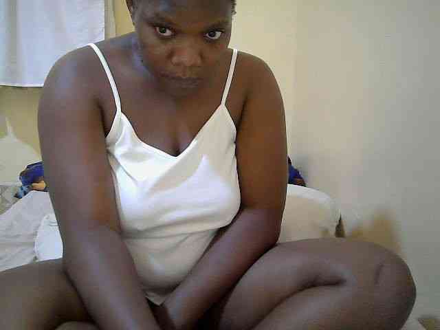 Sweet-Tiffany webcam
