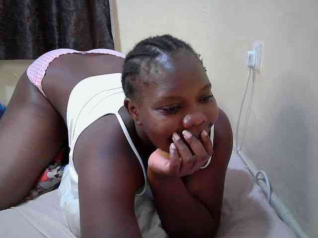 Sweet-Tiffany webcam