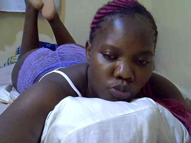 Sweet-Tiffany webcam