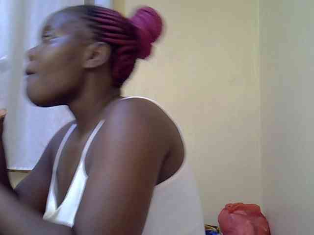 Sweet-Tiffany webcam