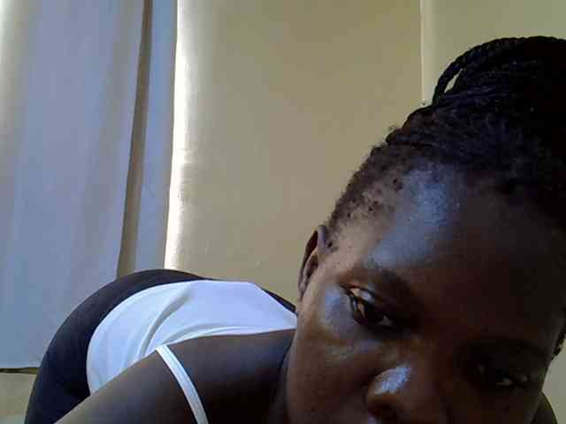 Sweet-Tiffany webcam