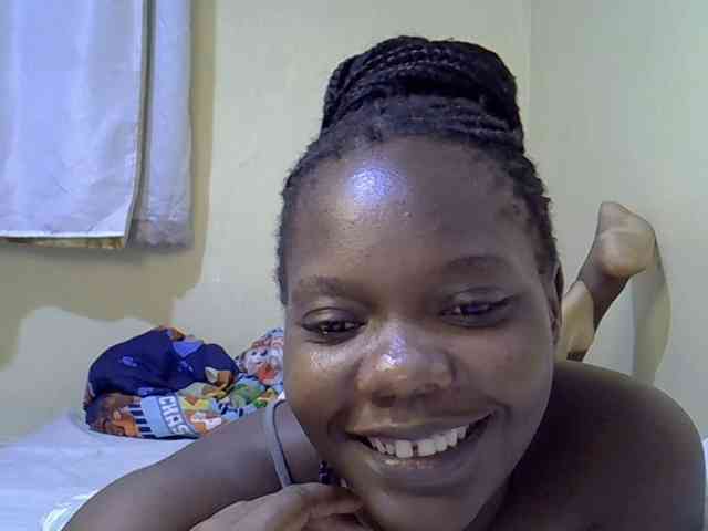 Sweet-Tiffany webcam