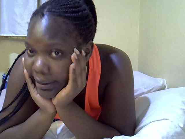 Sweet-Tiffany webcam