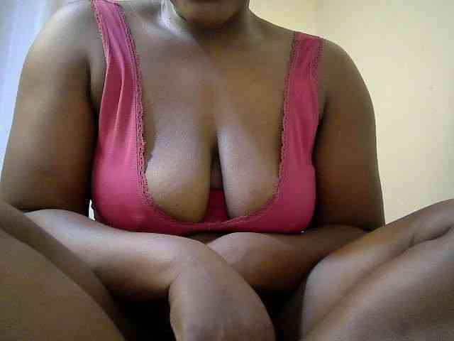 Sweet-Tiffany webcam