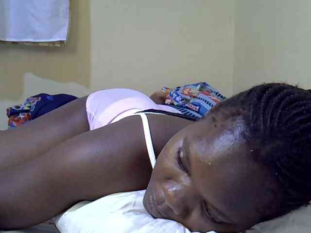 Sweet-Tiffany webcam