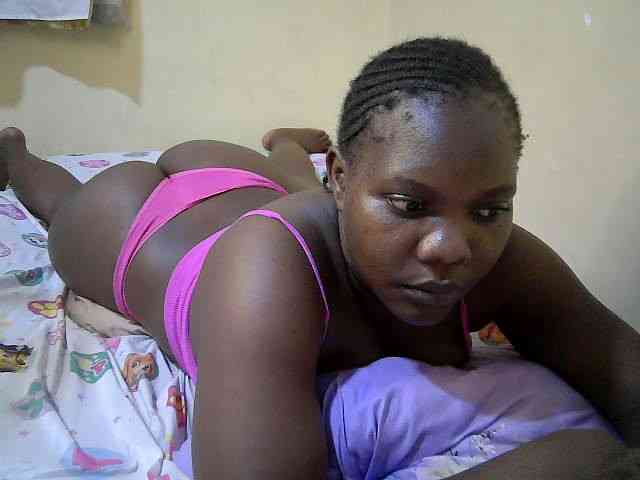 Sweet-Tiffany webcam