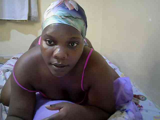 Sweet-Tiffany webcam