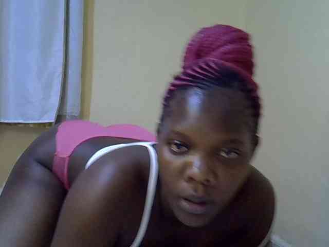 Sweet-Tiffany webcam