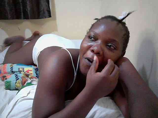 Sweet-Tiffany webcam