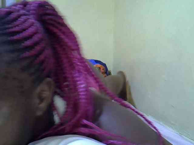 Sweet-Tiffany webcam