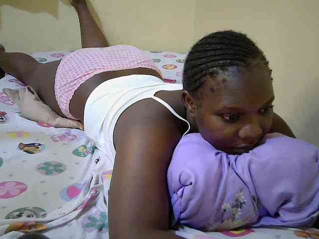 Sweet-Tiffany Live Webcam on BongaCams