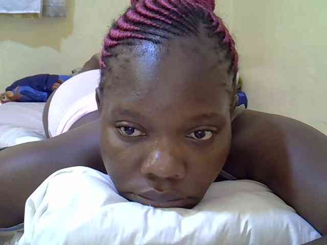 Sweet-Tiffany webcam