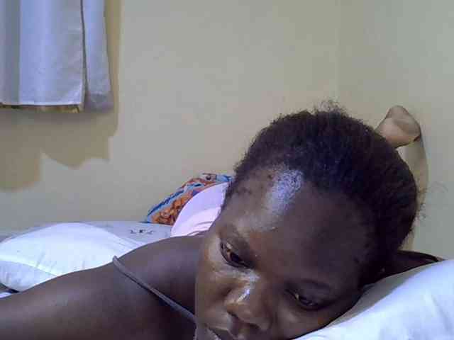 Sweet-Tiffany webcam
