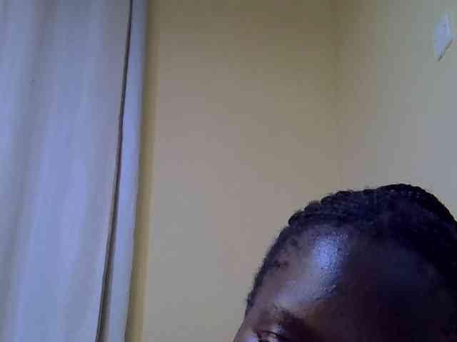 Sweet-Tiffany webcam