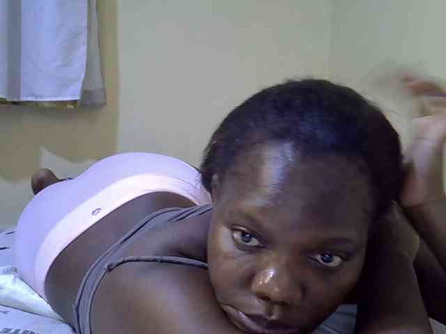 Sweet-Tiffany webcam
