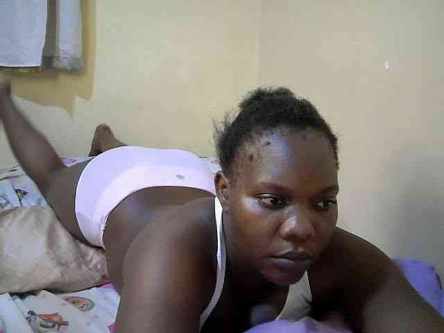 Sweet-Tiffany webcam