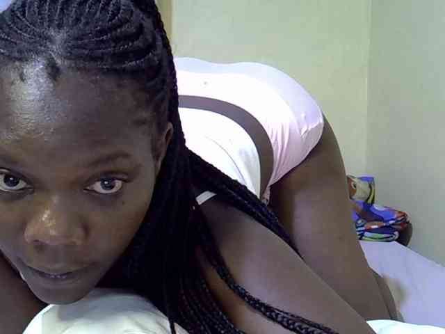 Sweet-Tiffany webcam