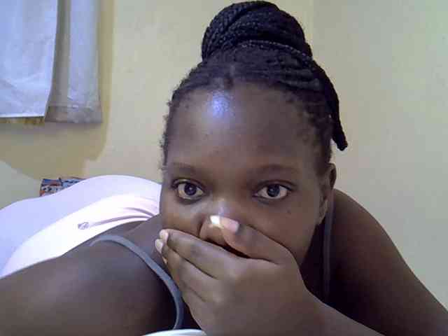 Sweet-Tiffany webcam