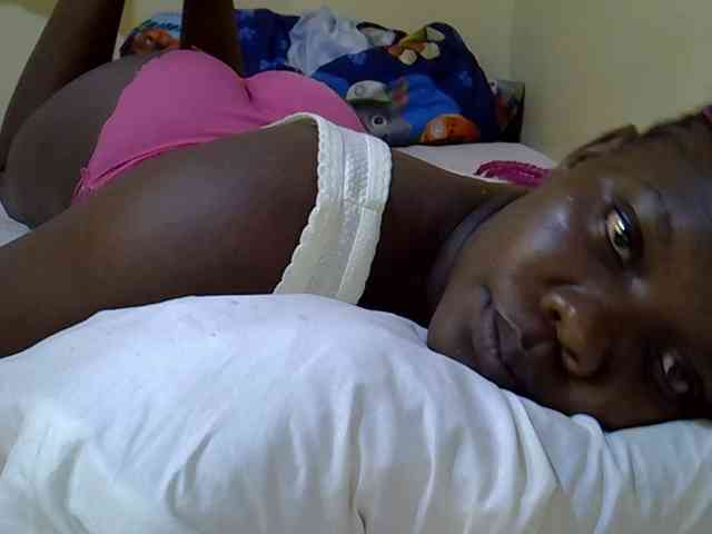 Sweet-Tiffany webcam