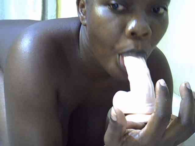 Sweet-Tiffany webcam