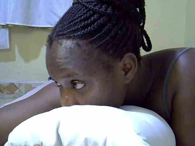 Sweet-Tiffany webcam