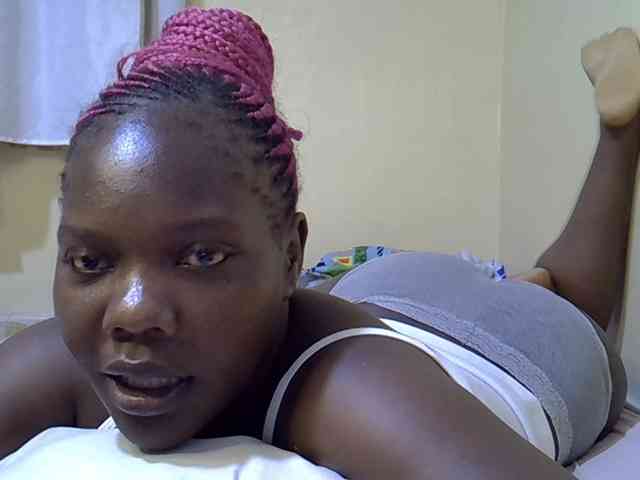 Sweet-Tiffany webcam