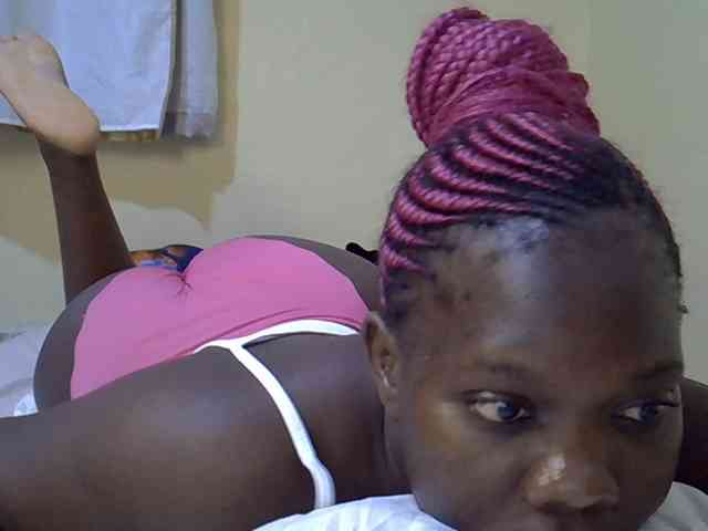 Sweet-Tiffany webcam
