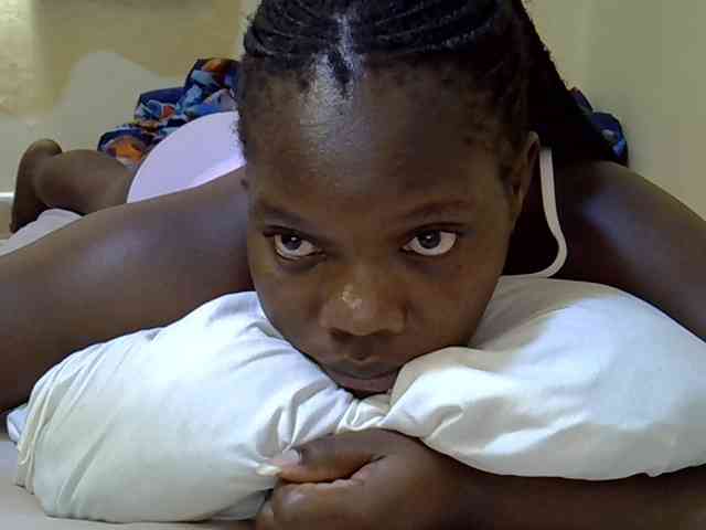 Sweet-Tiffany webcam