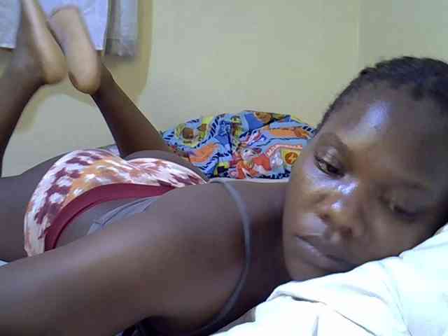 Sweet-Tiffany webcam