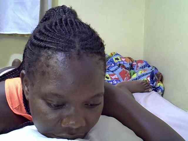 Sweet-Tiffany webcam