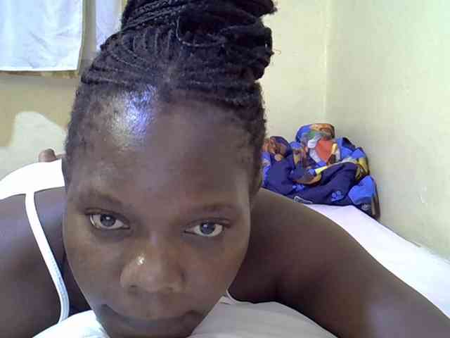 Sweet-Tiffany webcam