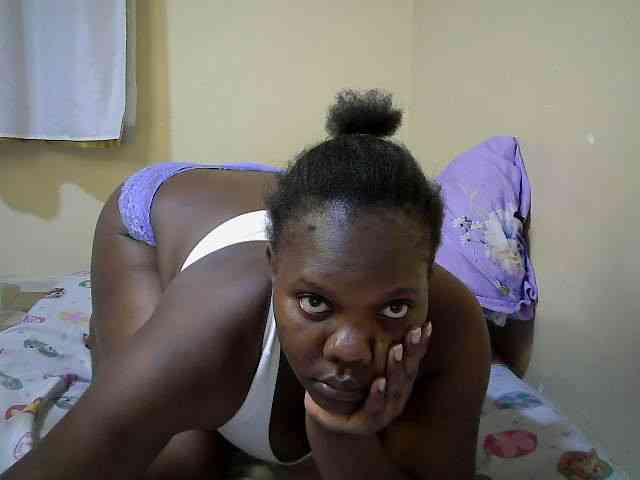Sweet-Tiffany webcam