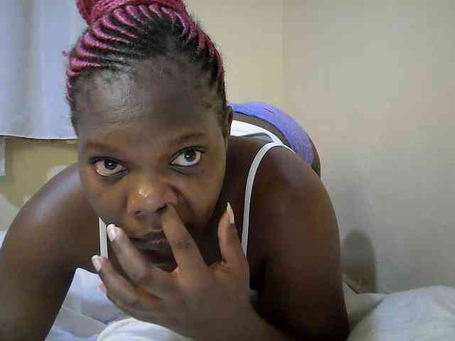 Sweet-Tiffany webcam