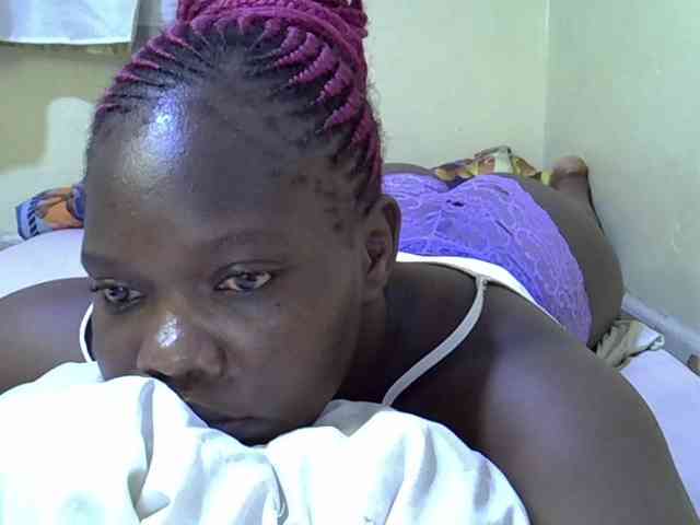 Sweet-Tiffany webcam