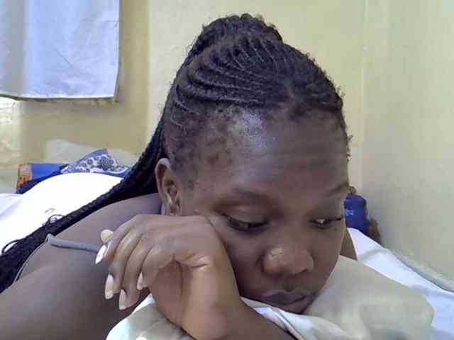 Sweet-Tiffany webcam