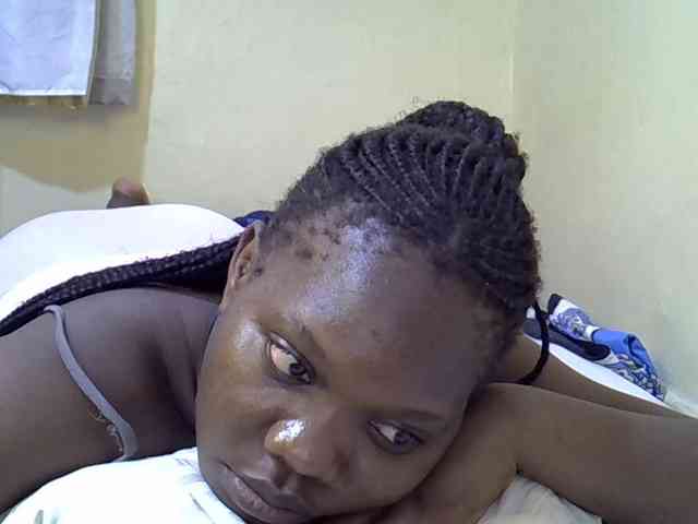 Sweet-Tiffany webcam