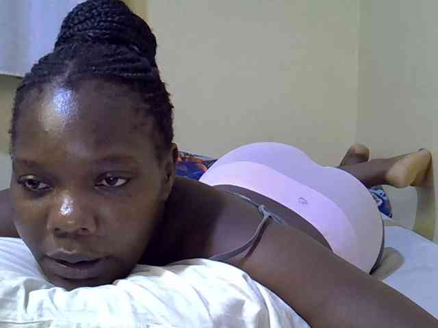 Sweet-Tiffany webcam