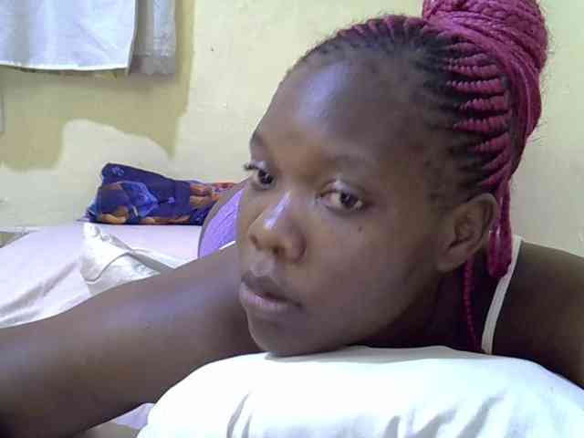 Sweet-Tiffany webcam