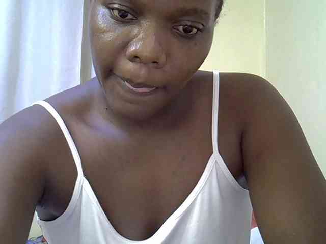 Sweet-Tiffany webcam