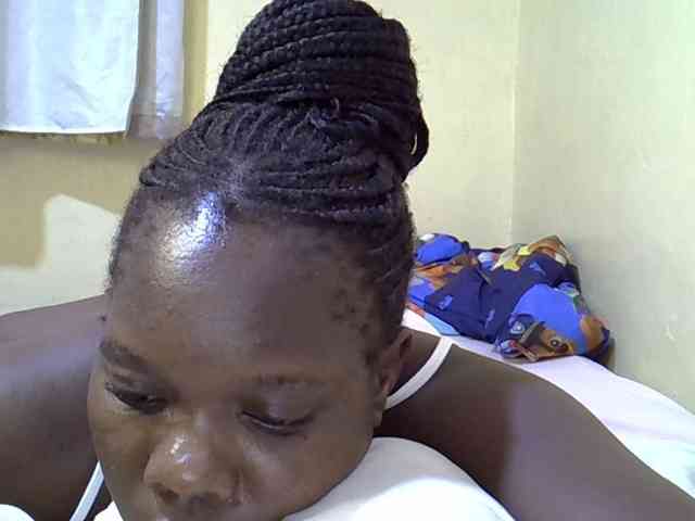 Sweet-Tiffany webcam