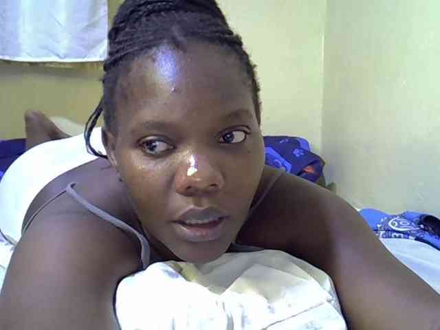 Sweet-Tiffany webcam